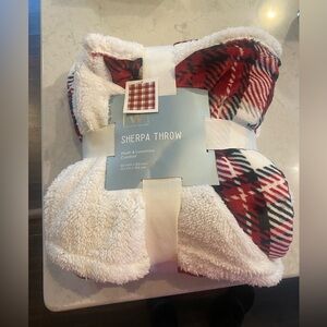 NEW Red and White Sherpa Throw